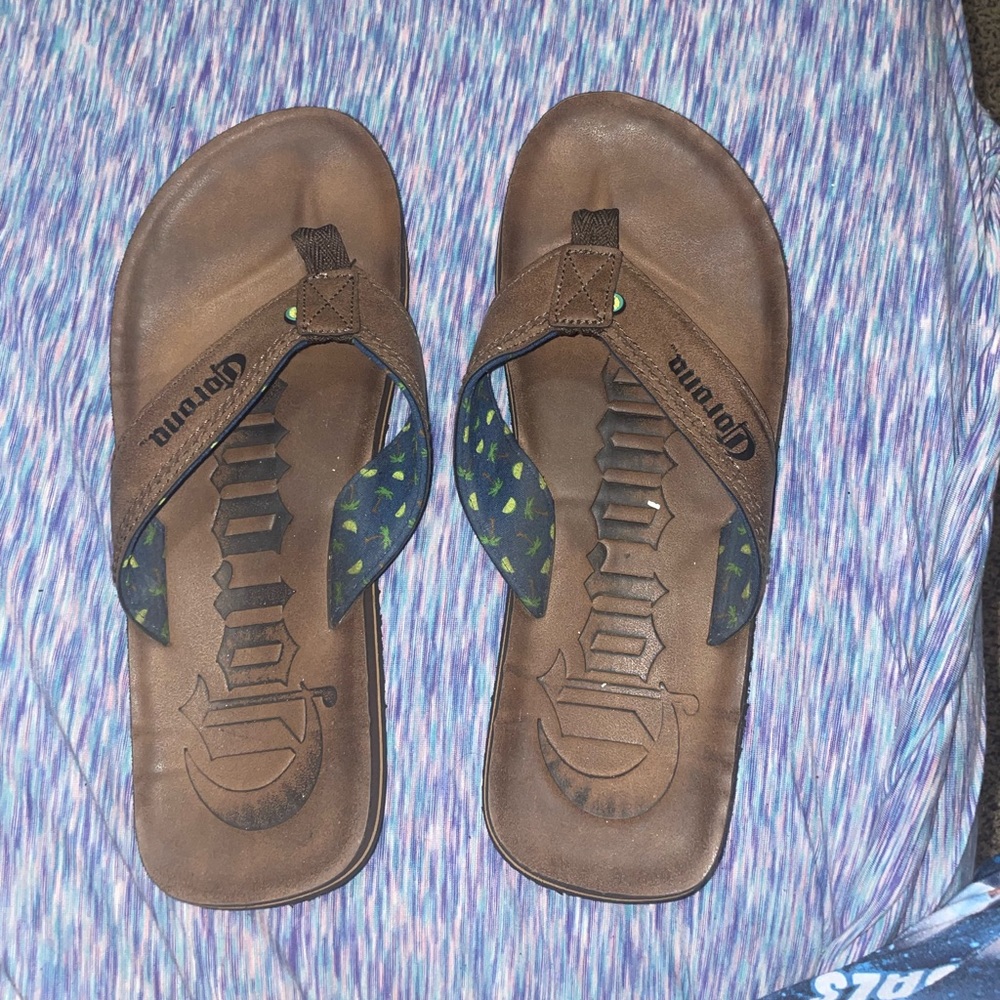 3 pairs of long term use sandals
